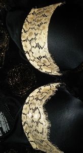 Victoria Secret very sexy push up bra size 34B